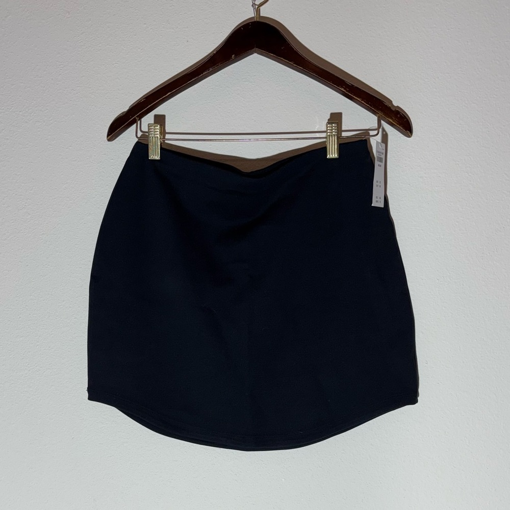 Abercrombie & Fitch Skirt NWT Size Medium